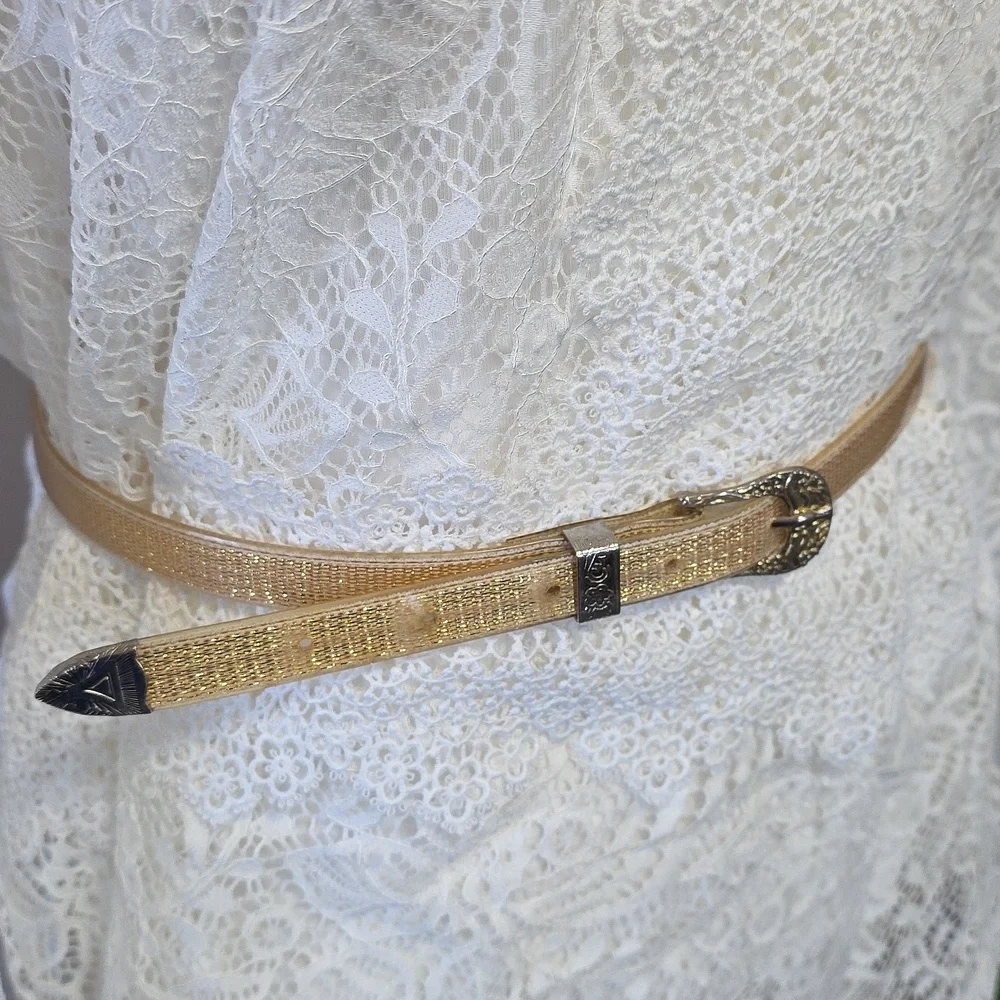 Vintage Gold and Silver With Lacquer Covering Silver Filigreed Buckle Womens OS